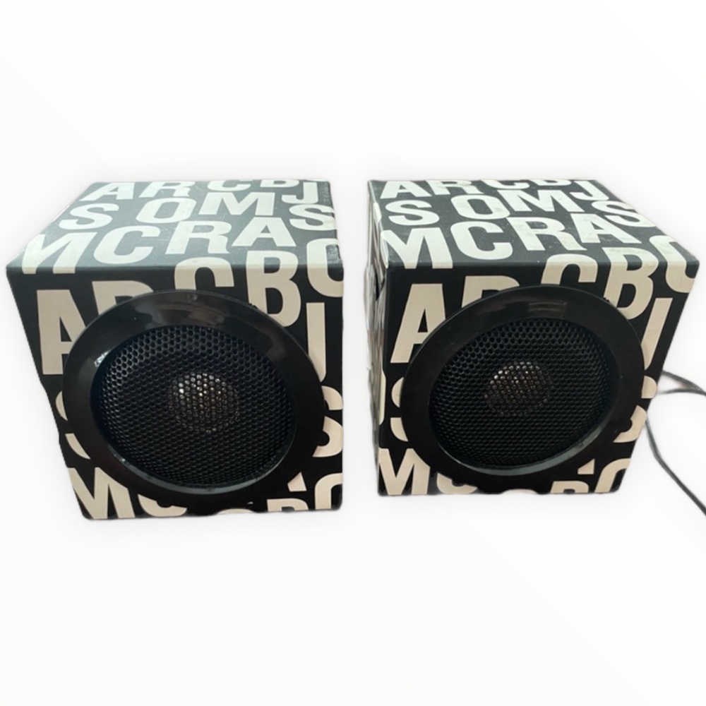 Marc by Marc Jacobs Speakers